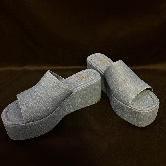 Pazzle - denim platform sandals. Brand new! 7.5 - Picture 5 of 8